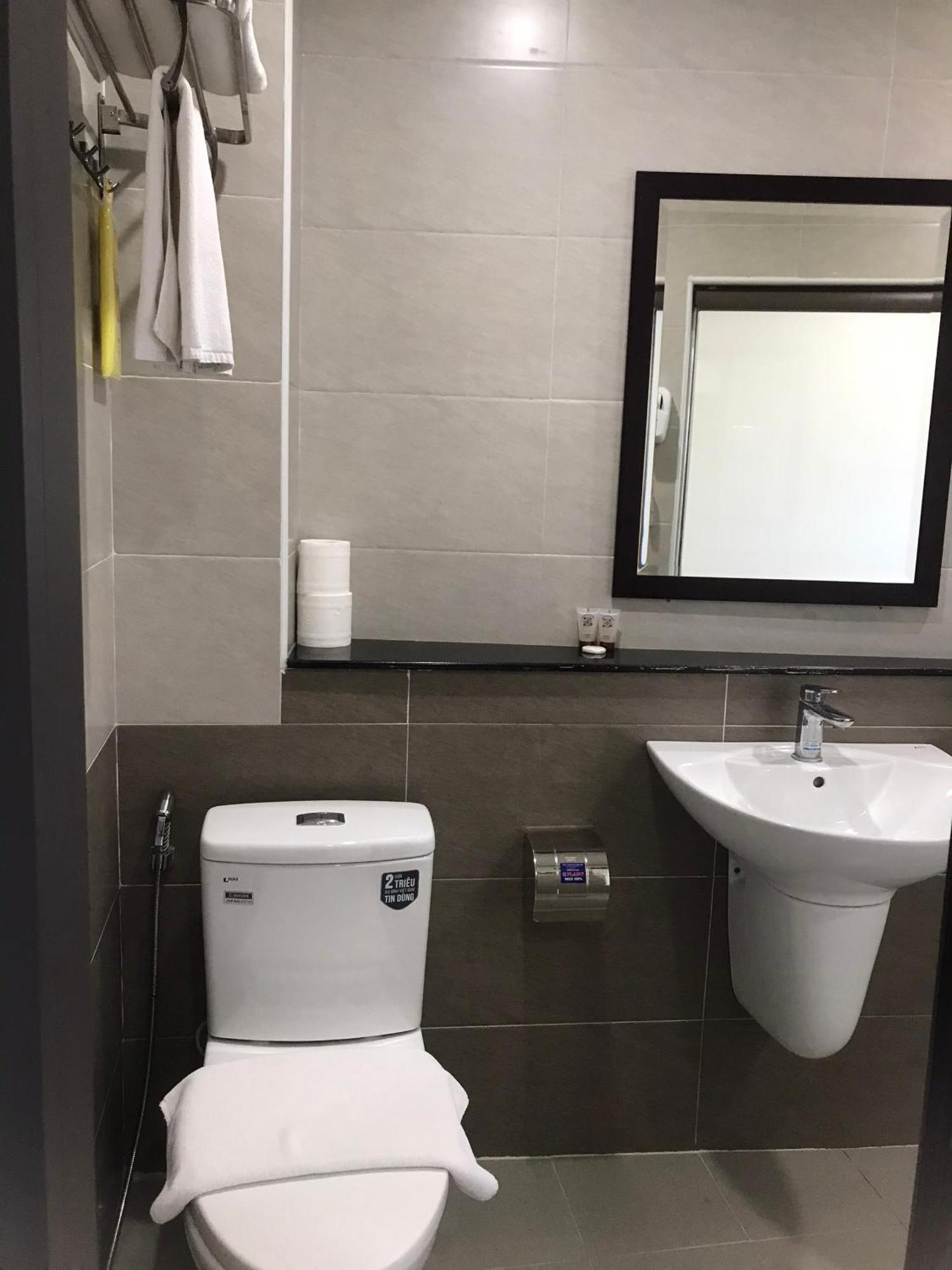 האנוי K Business 1 Hotel My Dinh 미딩 מראה חיצוני תמונה